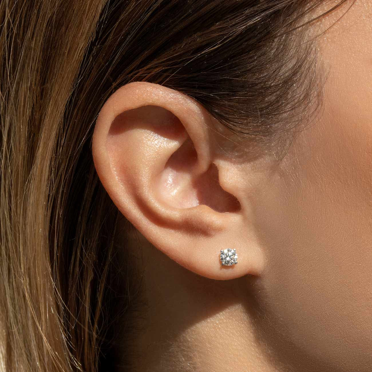 .75ctw Natural Diamond Stud Earrings