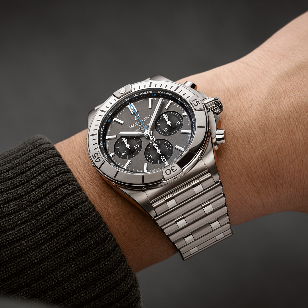 Breitling Chronomat Titanium B01 Anthracite Black Dial with Black Rubber Rouleaux Strap - 42mm