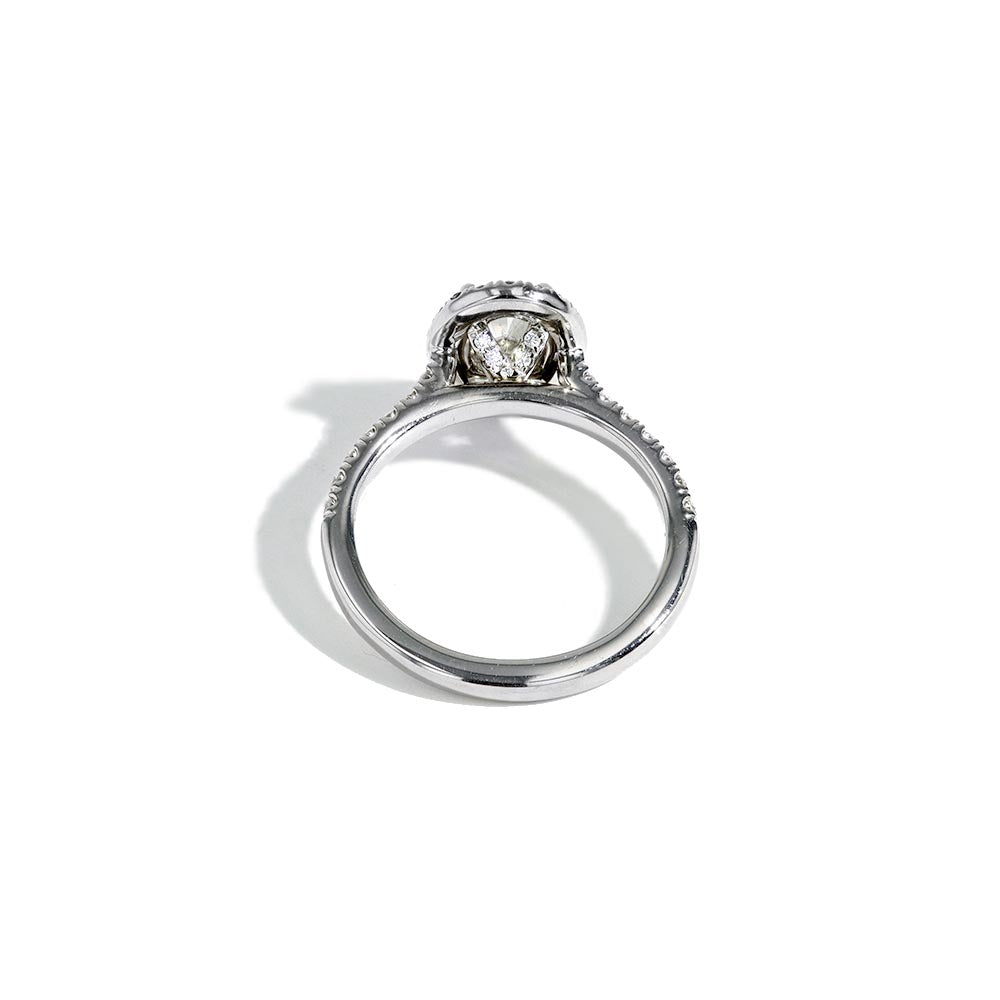 0.90 Carat Oval Halo Engagement Ring - H/SI2 GIA Certified