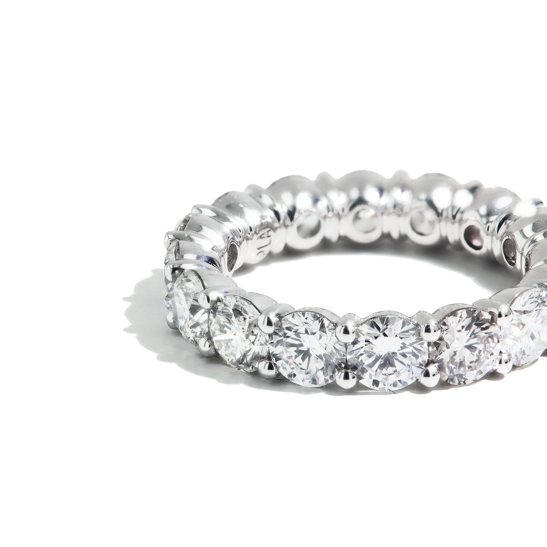 5ctw Round Diamond Eternity Ring in Platinum