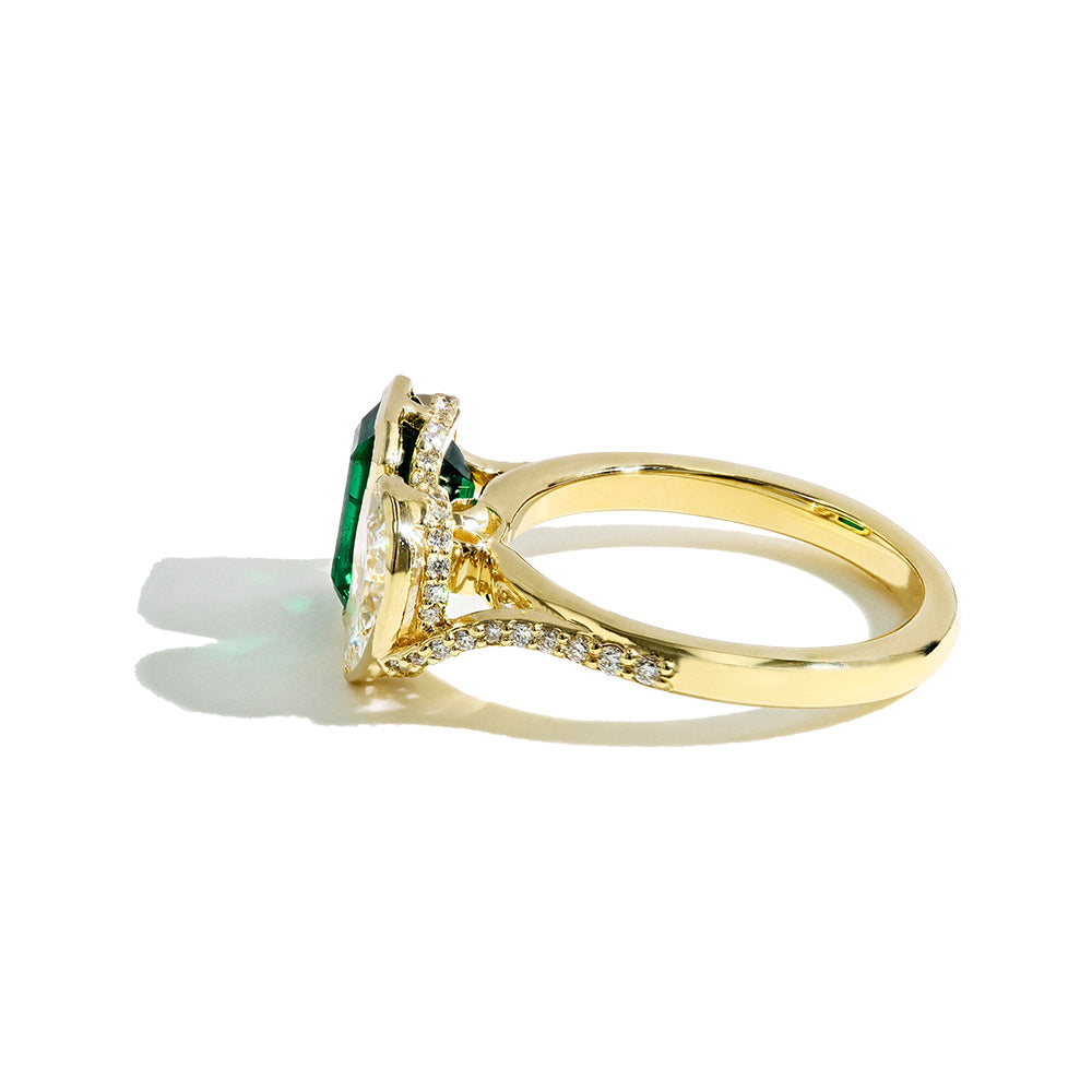 Robert Pelliccia Emerald and Pear Shaped Diamond Toi et Moi Ring