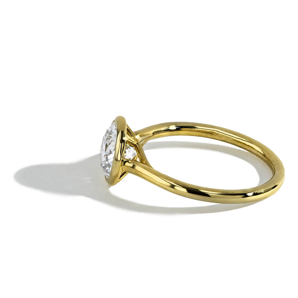 Bezel Set Round Diamond Engagement Setting
