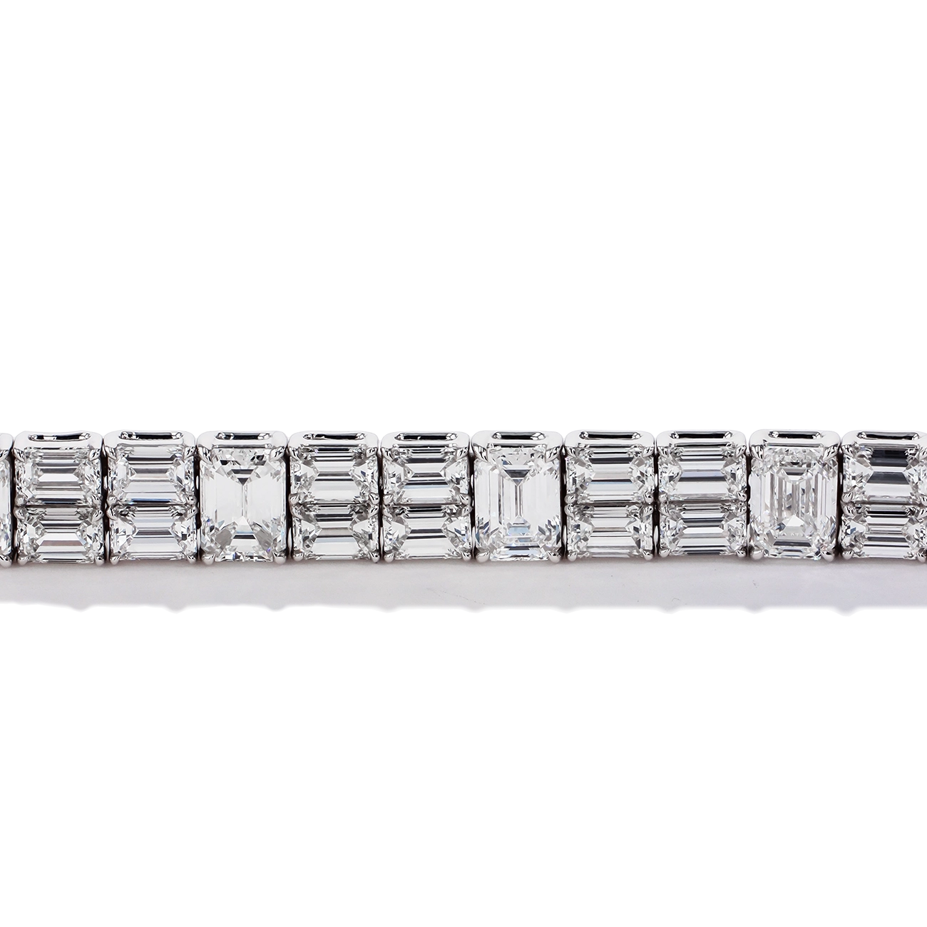 21 Carat Alternating Diamond Bracelet
