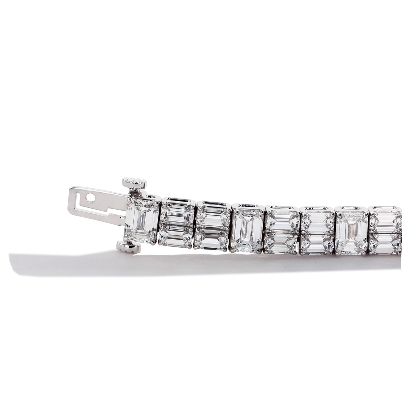 21 Carat Alternating Diamond Bracelet
