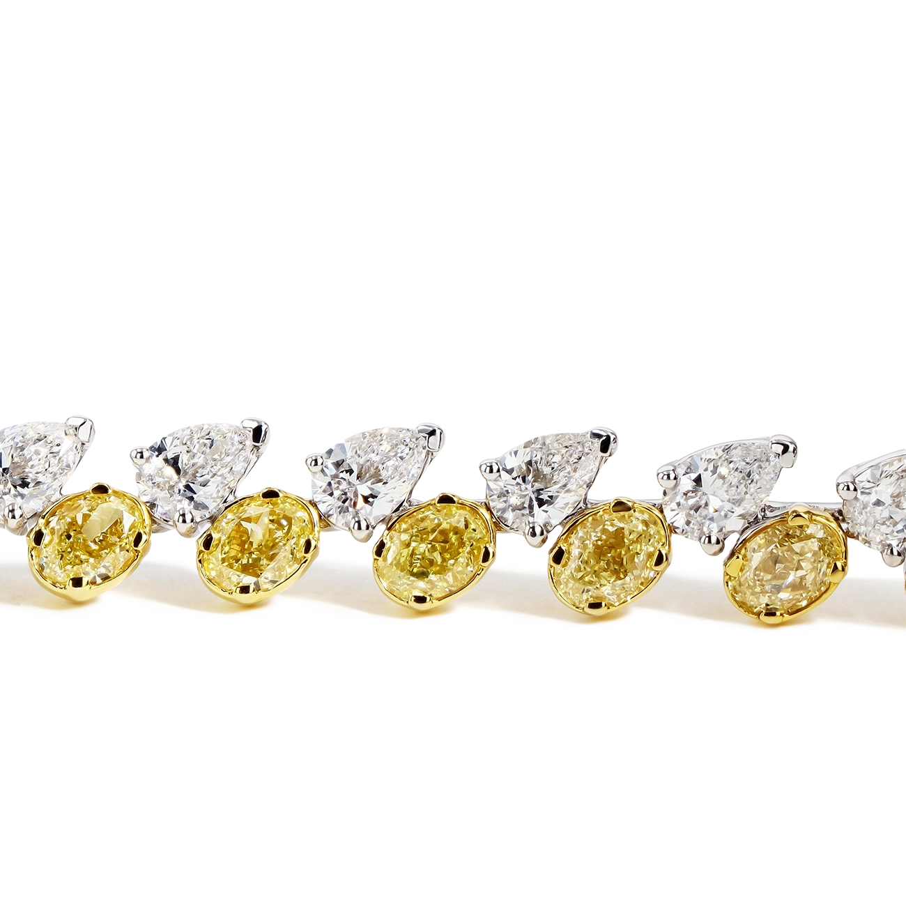 17 Carat Yellow and White Diamond Bracelet