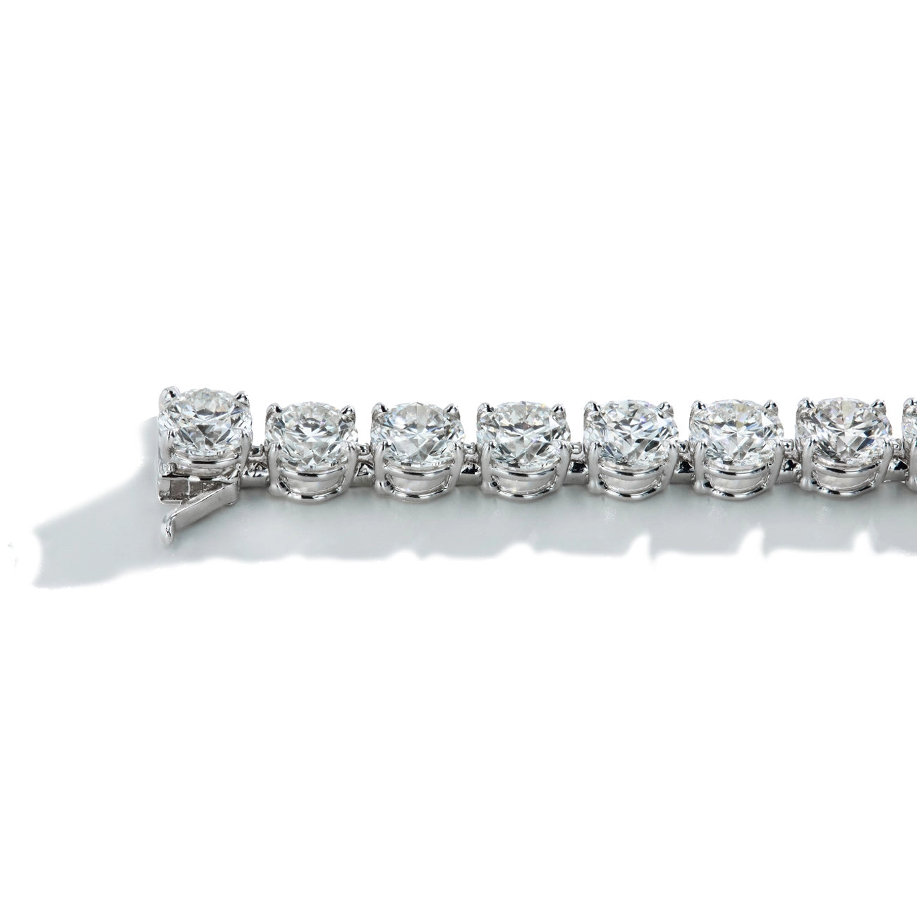 25.50 Carat Traceable Natural Diamond Tennis Bracelet