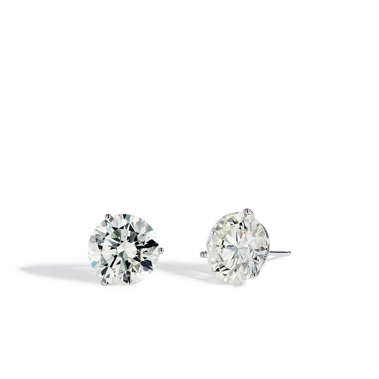 10 Carat Diamond Stud Earrings
