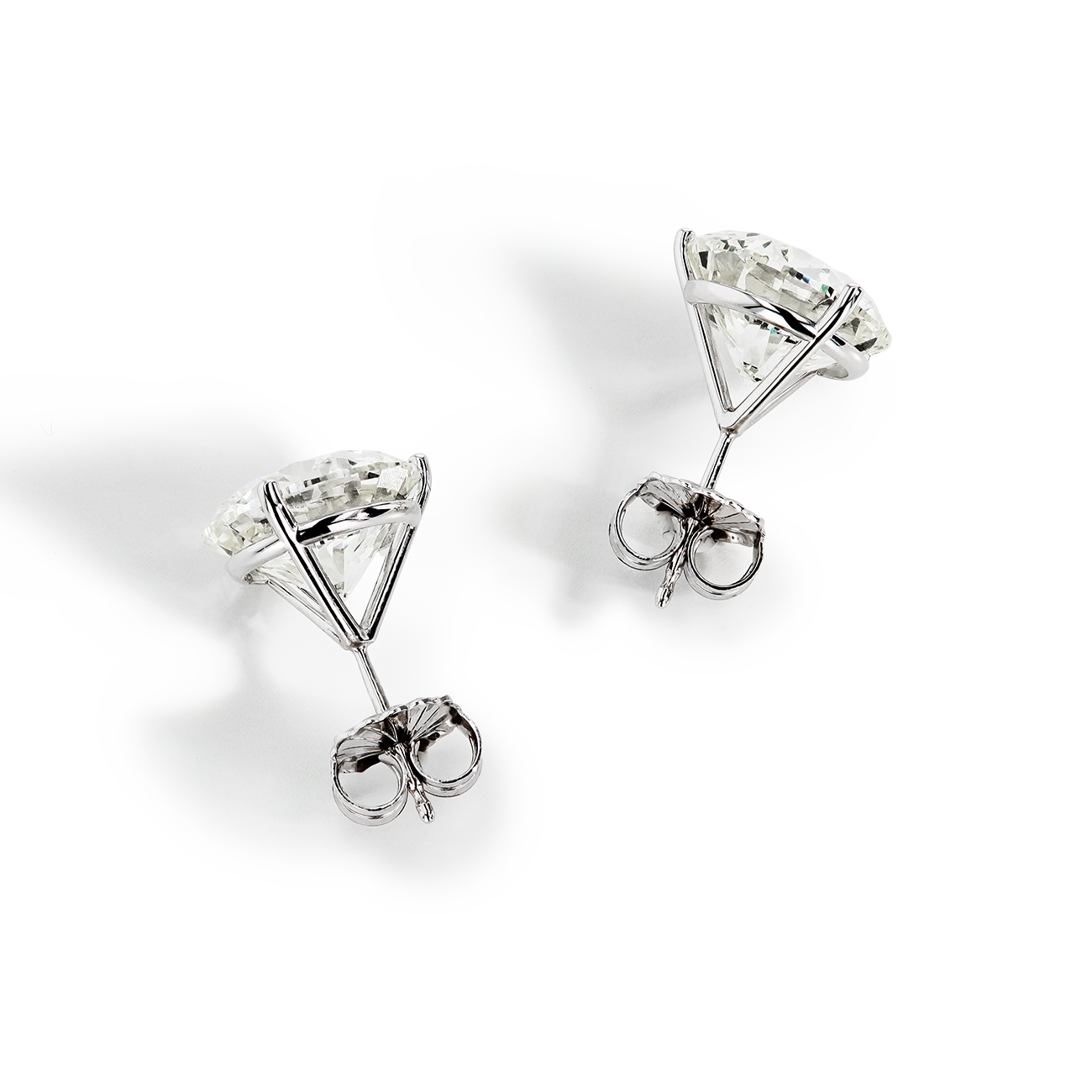 10 Carat Diamond Stud Earrings