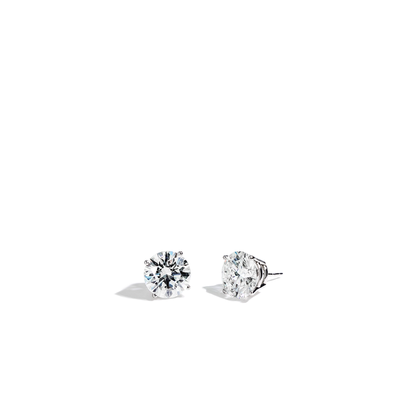 10 Carat Diamond Stud Earrings