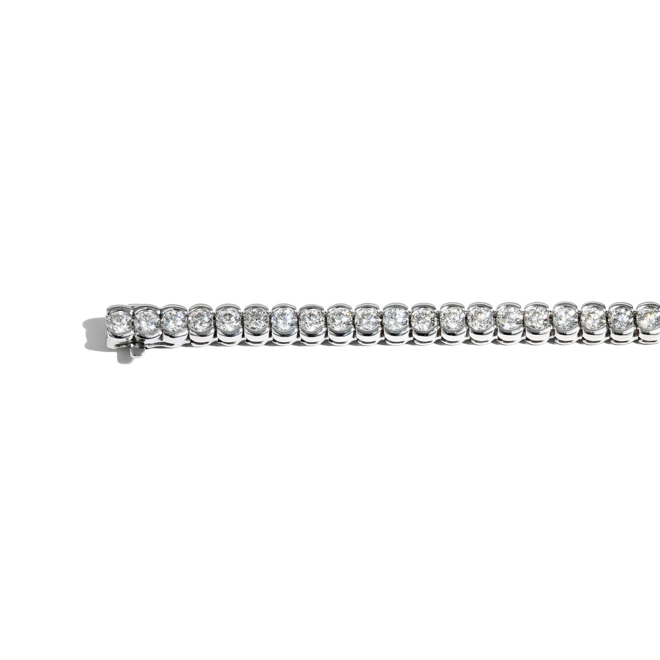 7 3/4 Carat Half Bezel Tennis Bracelet in Platinum