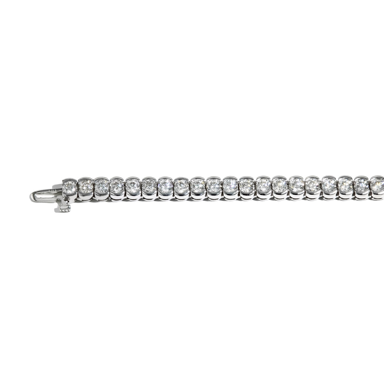 7 3/4 Carat Half Bezel Tennis Bracelet in Platinum