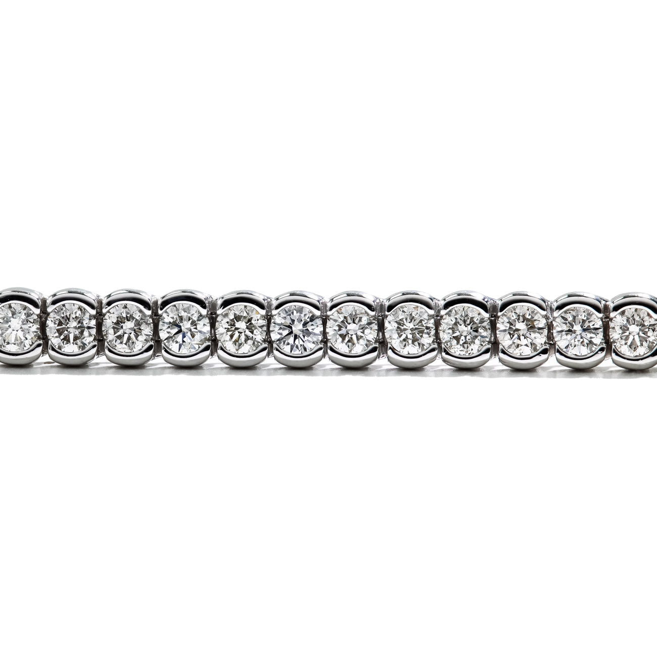 7 3/4 Carat Half Bezel Tennis Bracelet in Platinum