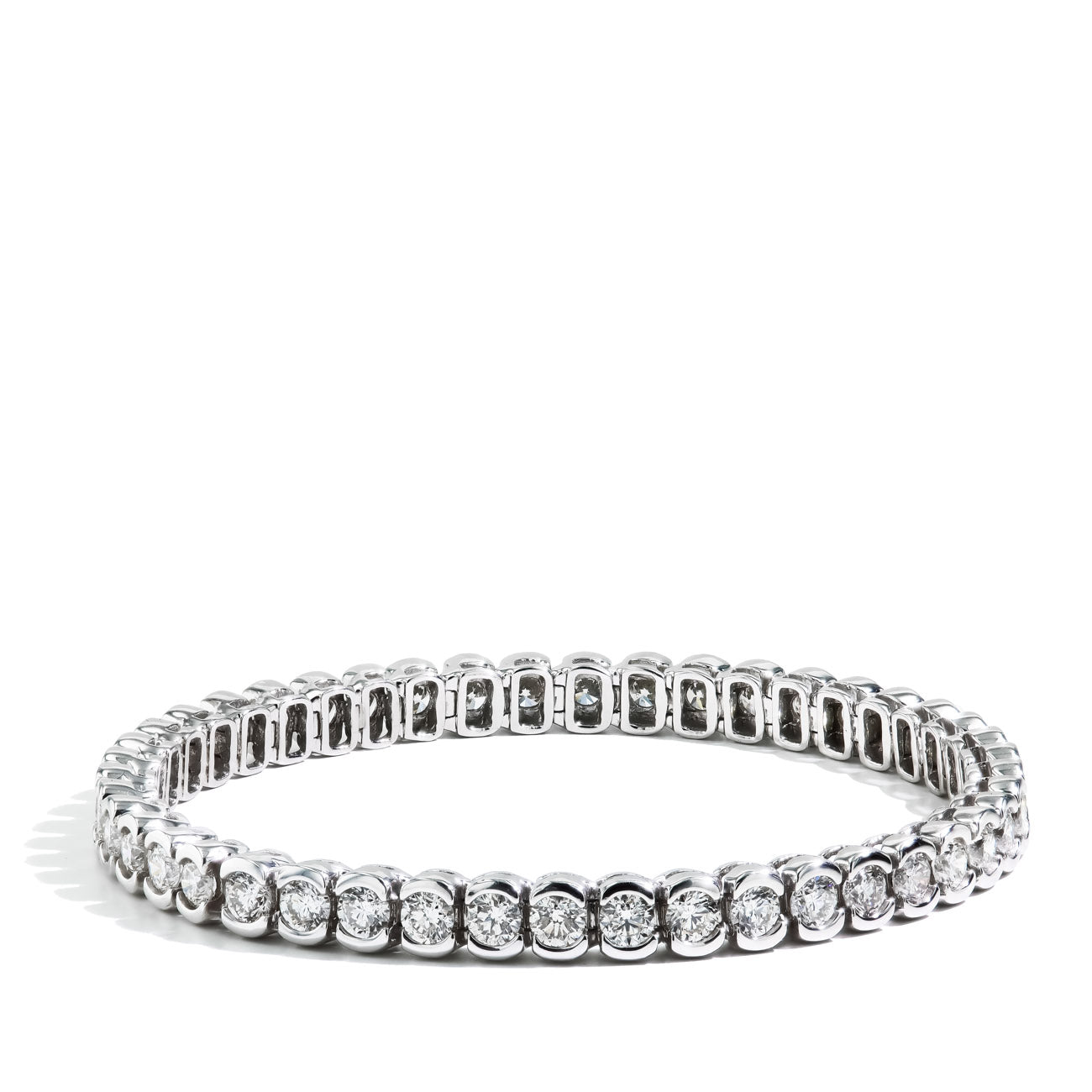 7 3/4 Carat Half Bezel Tennis Bracelet in Platinum