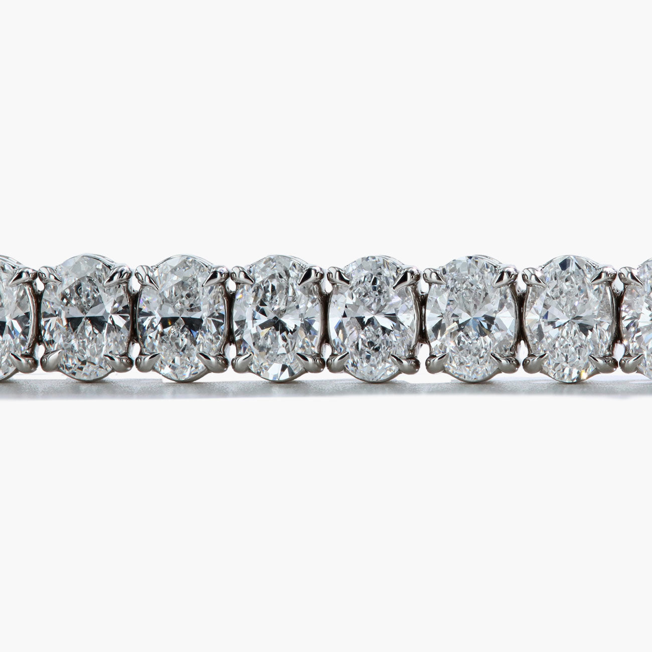 16 Carat Diamond Oval Tennis Bracelet in Platinum
