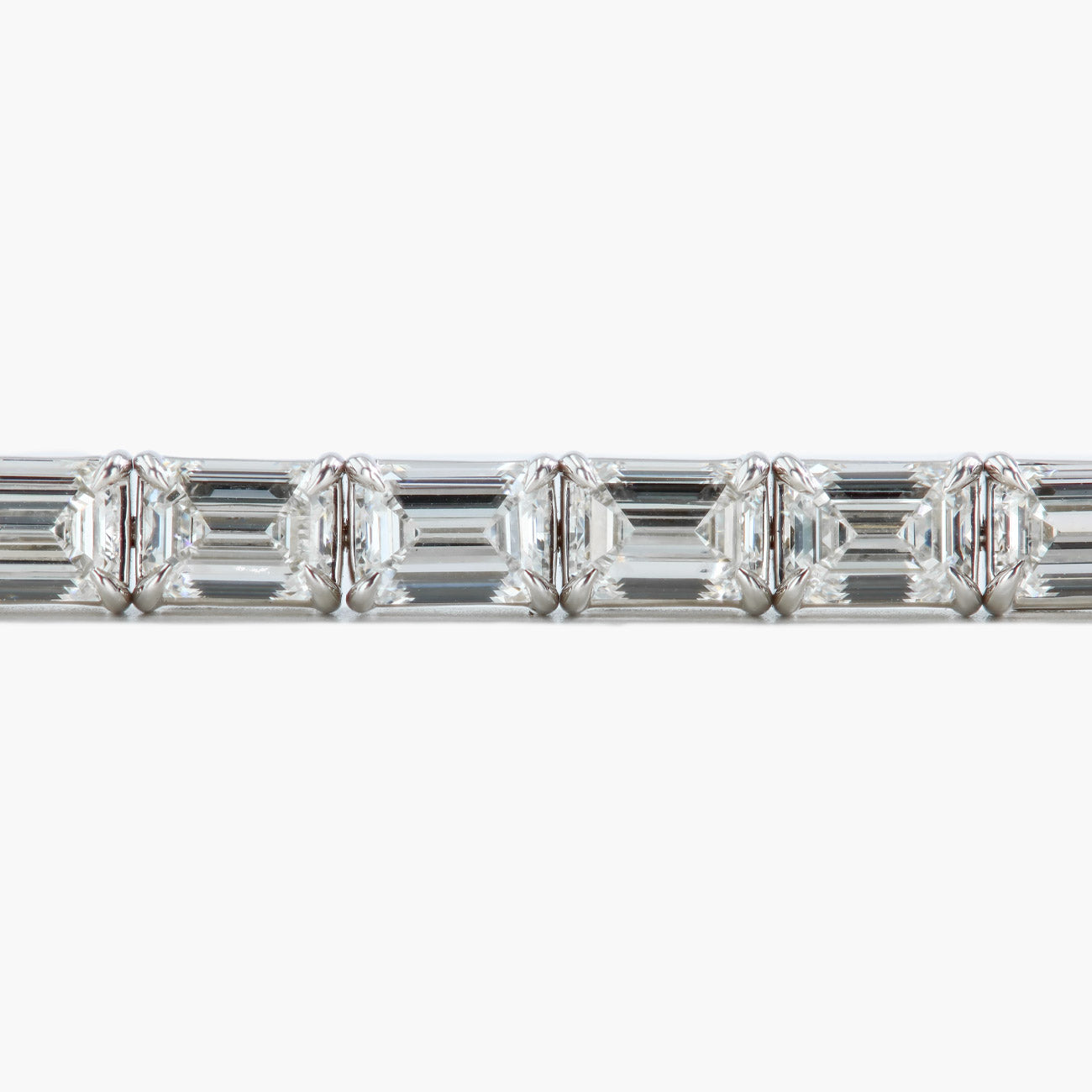 15 Carat Emerald-Cut Diamond Tennis Bracelet in Platinum