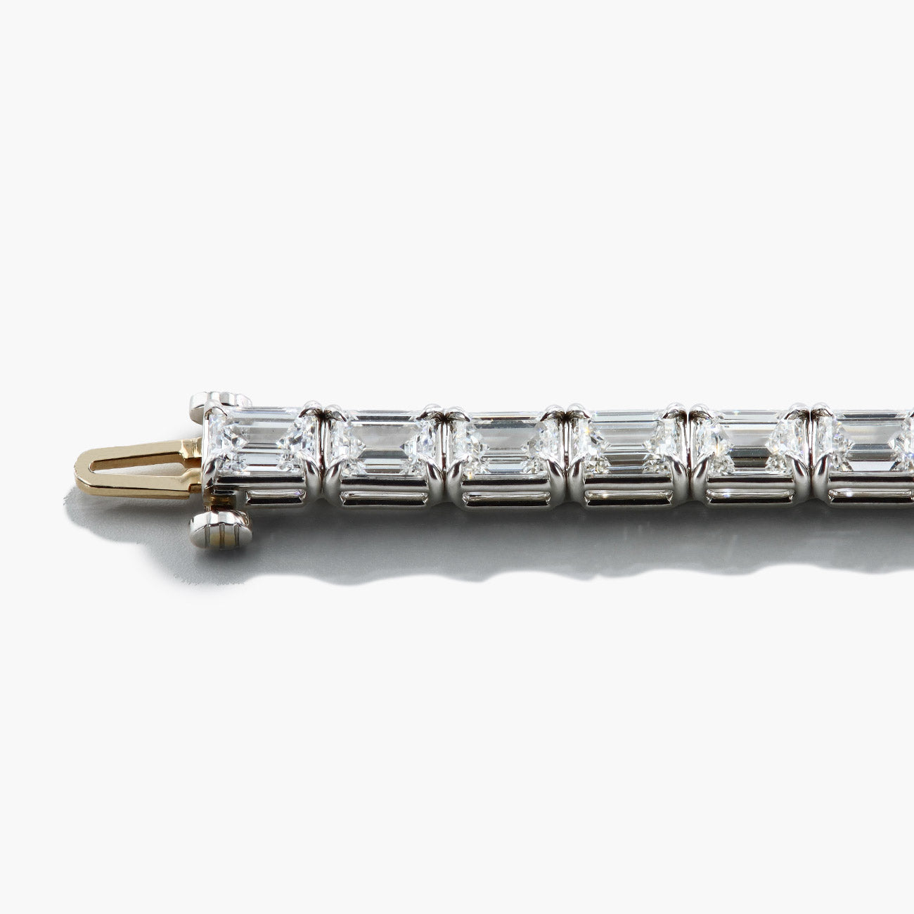 15 Carat Emerald-Cut Diamond Tennis Bracelet in Platinum