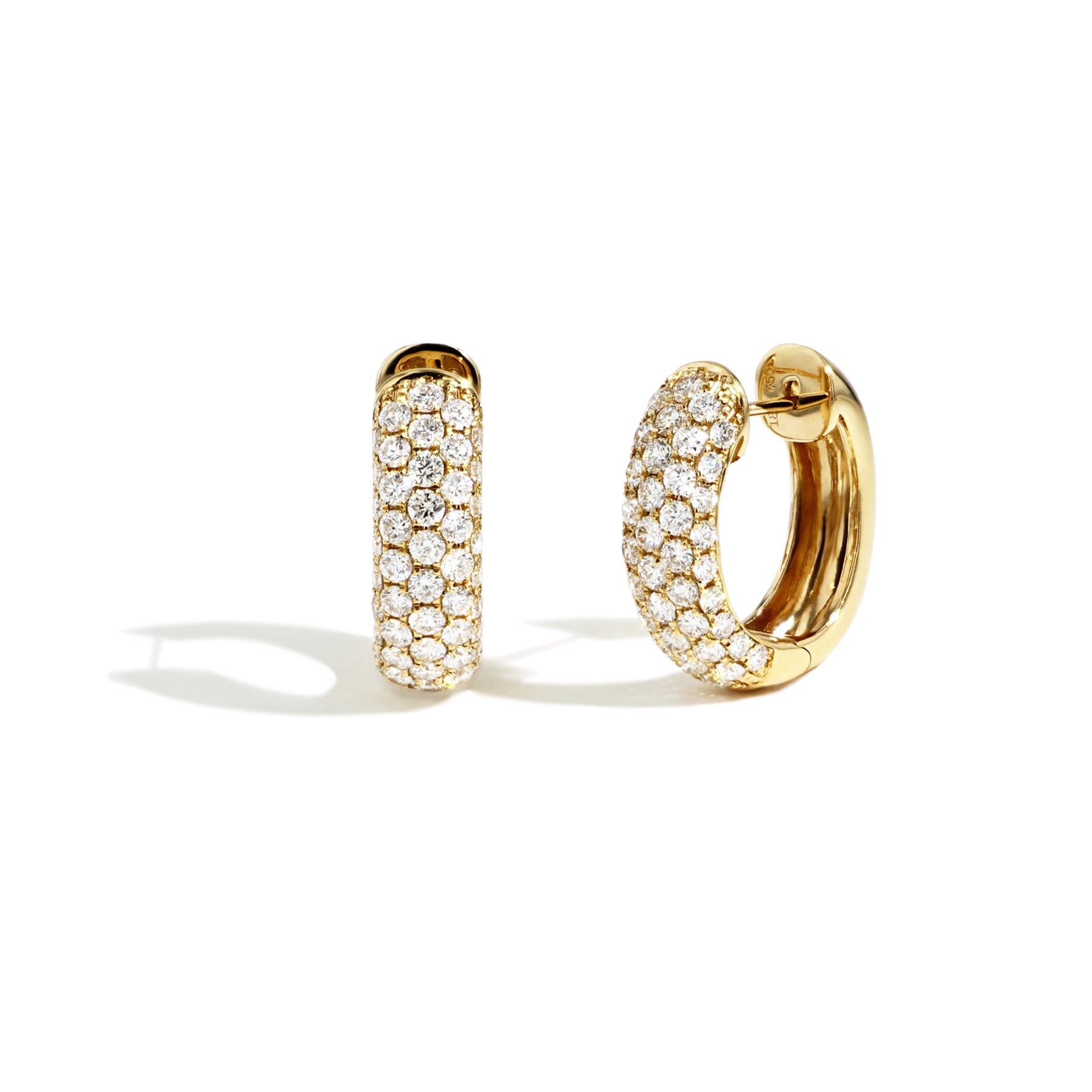 1.76ctw Pavé Diamond Oval Huggie Earrings