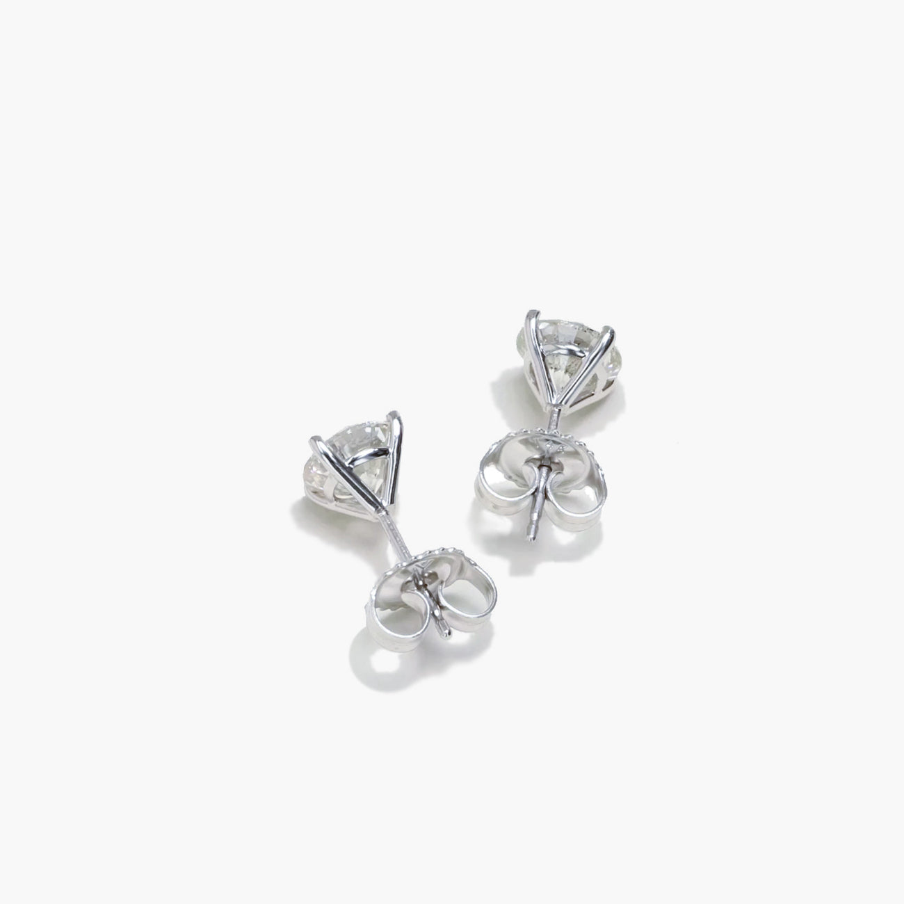 2.00ctw Natural Diamond Stud Earrings
