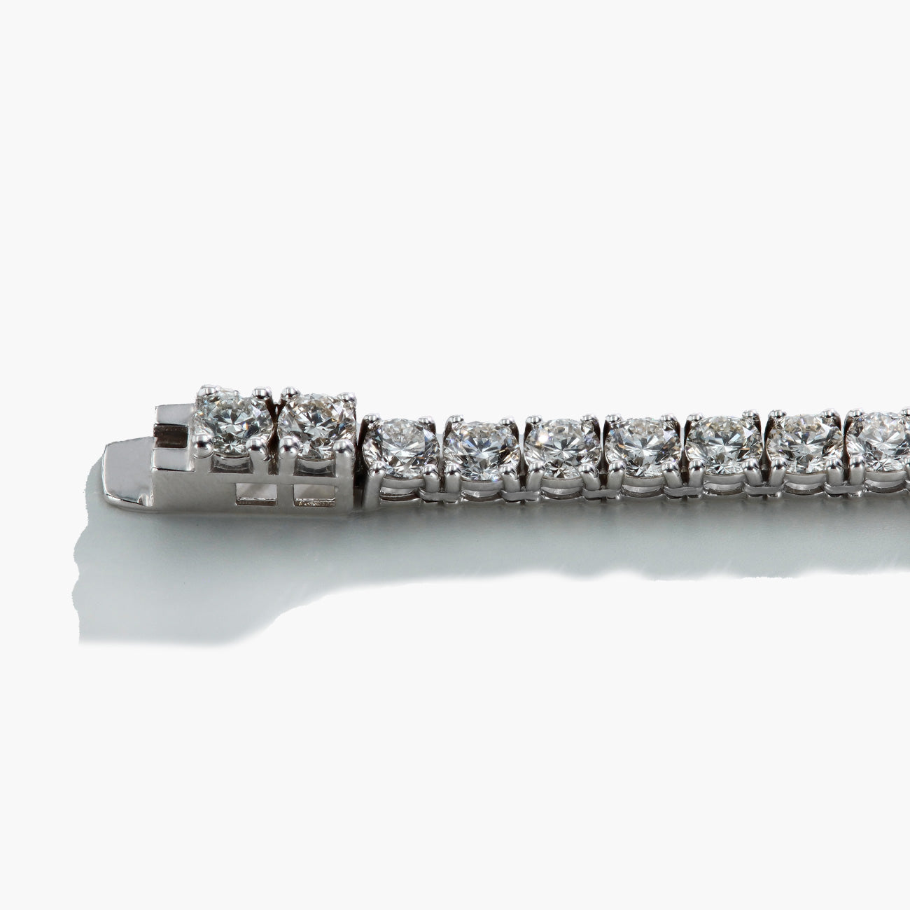 25.50 Carat Diamond Tennis Necklace