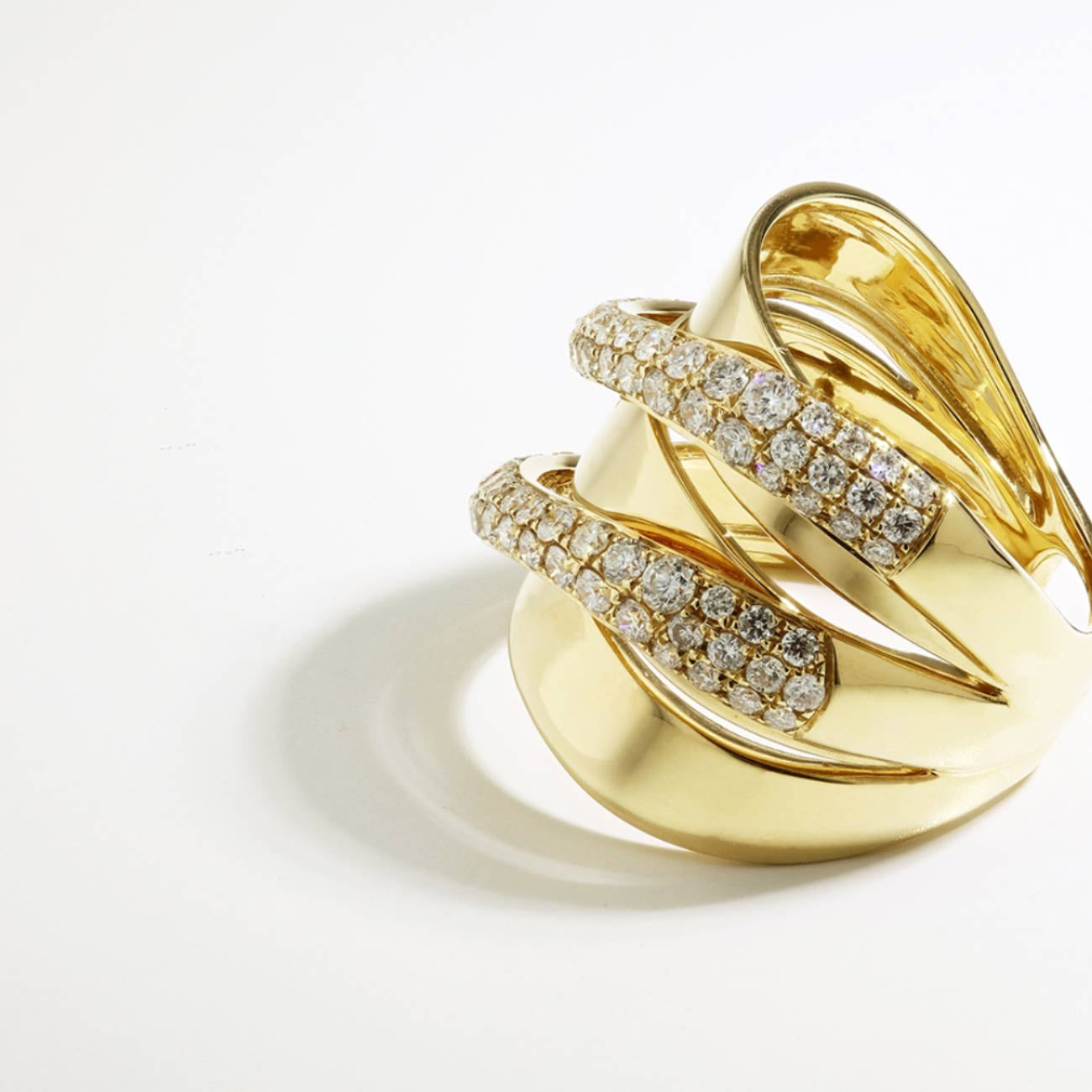 Private Label Wide Diamond Swirl Ring in 18K Yellow Gold