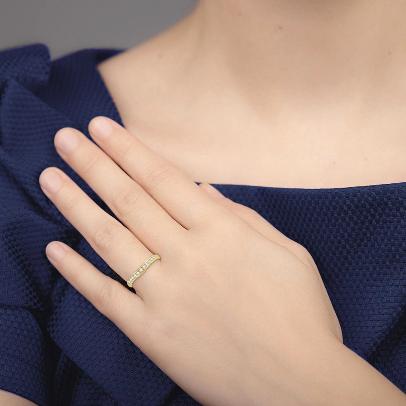 .25 Carat Diamond Channel Curved Wedding Band in Yellow Gold