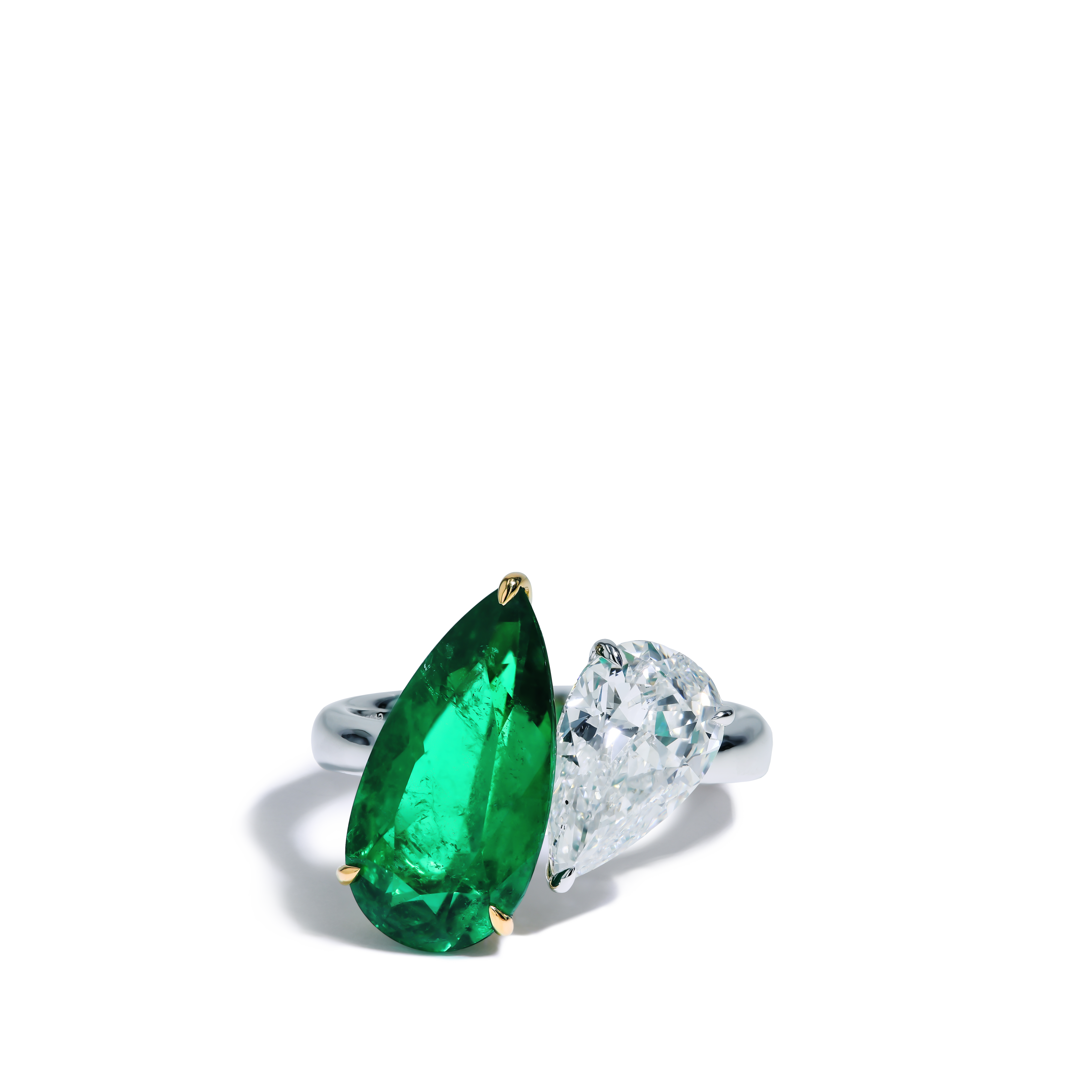 Colombian Emerald and Pear Shape Diamond Ring
