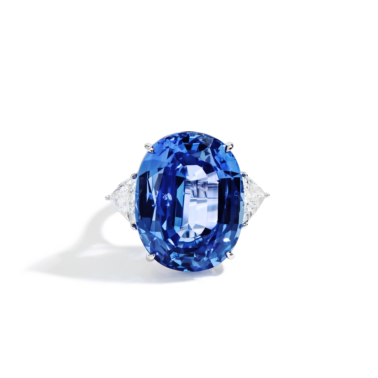 32 Carat Ceylon Blue Sapphire Ring