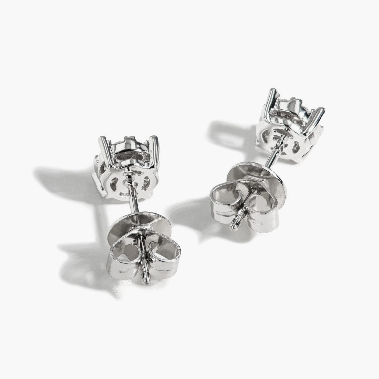 1 Carat Look Illusion Diamond Studs (.33ctw)