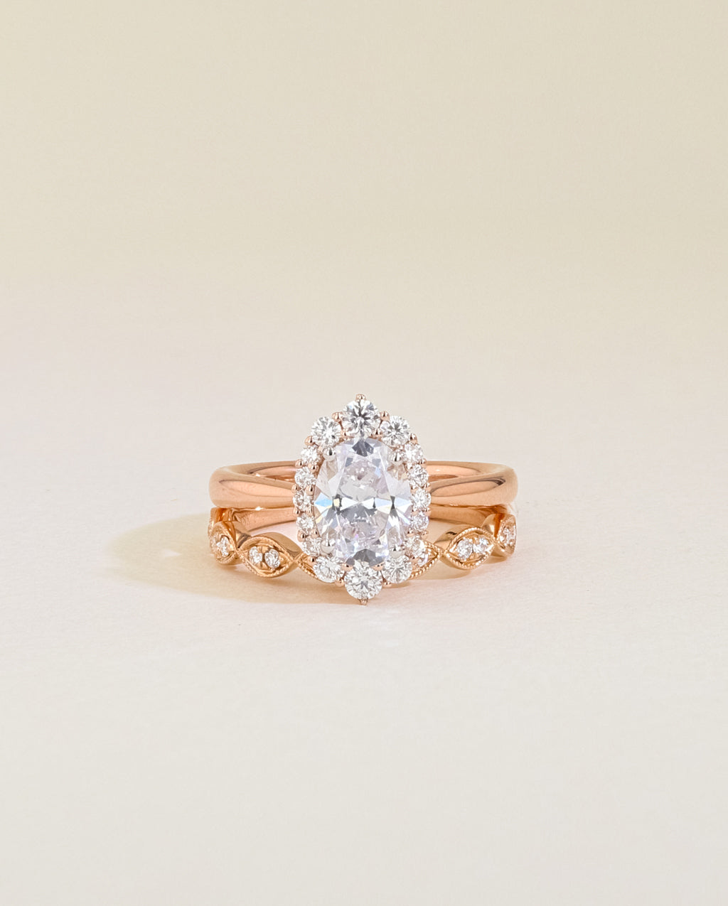 The Oval Vintage Engagement Ring Set in Rose Gold