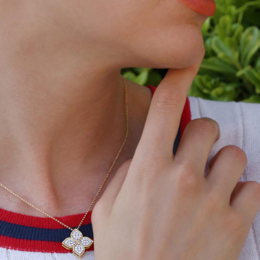 Roberto Coin Princess Flower Yellow Gold Large Diamond Pendant Necklace