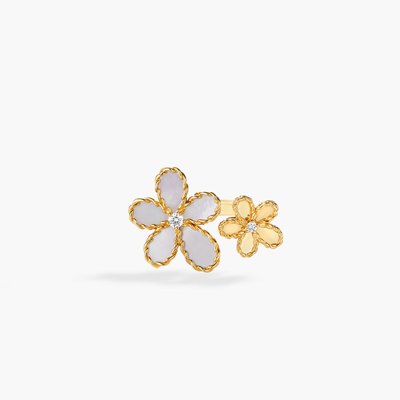 Roberto Coin Jasmine Double Flower Ring with Diamond and Mother of Pearl in 18K Yellow Gold