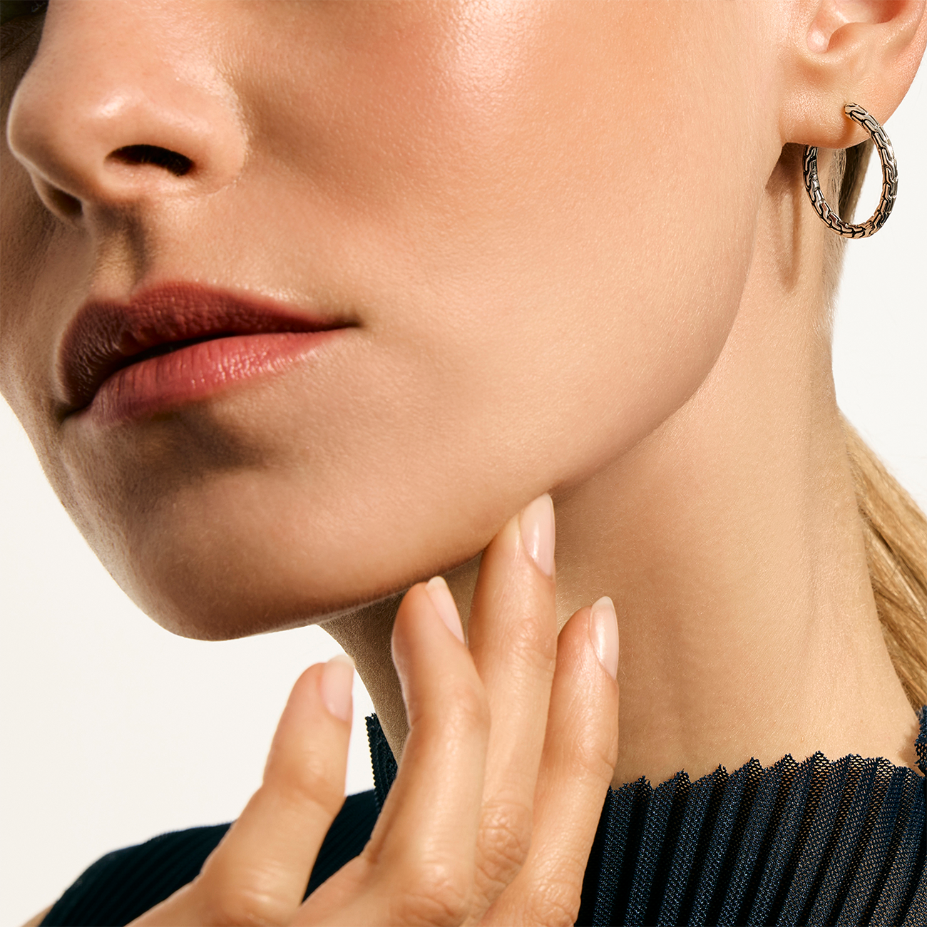 John Hardy Essential Silver Hoop Earrings - 22mm