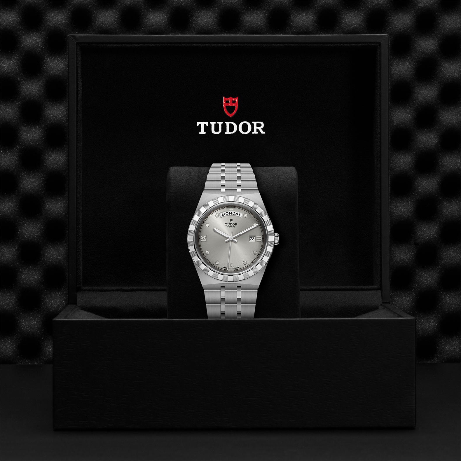 TUDOR Royal with 41mm Steel Case and Diamond-set Dial
