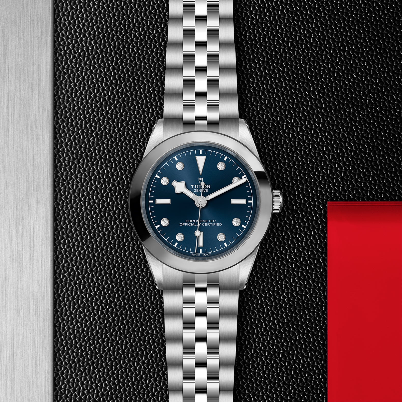 TUDOR Black Bay 39 with 39mm Steel Case and Steel Bracelet