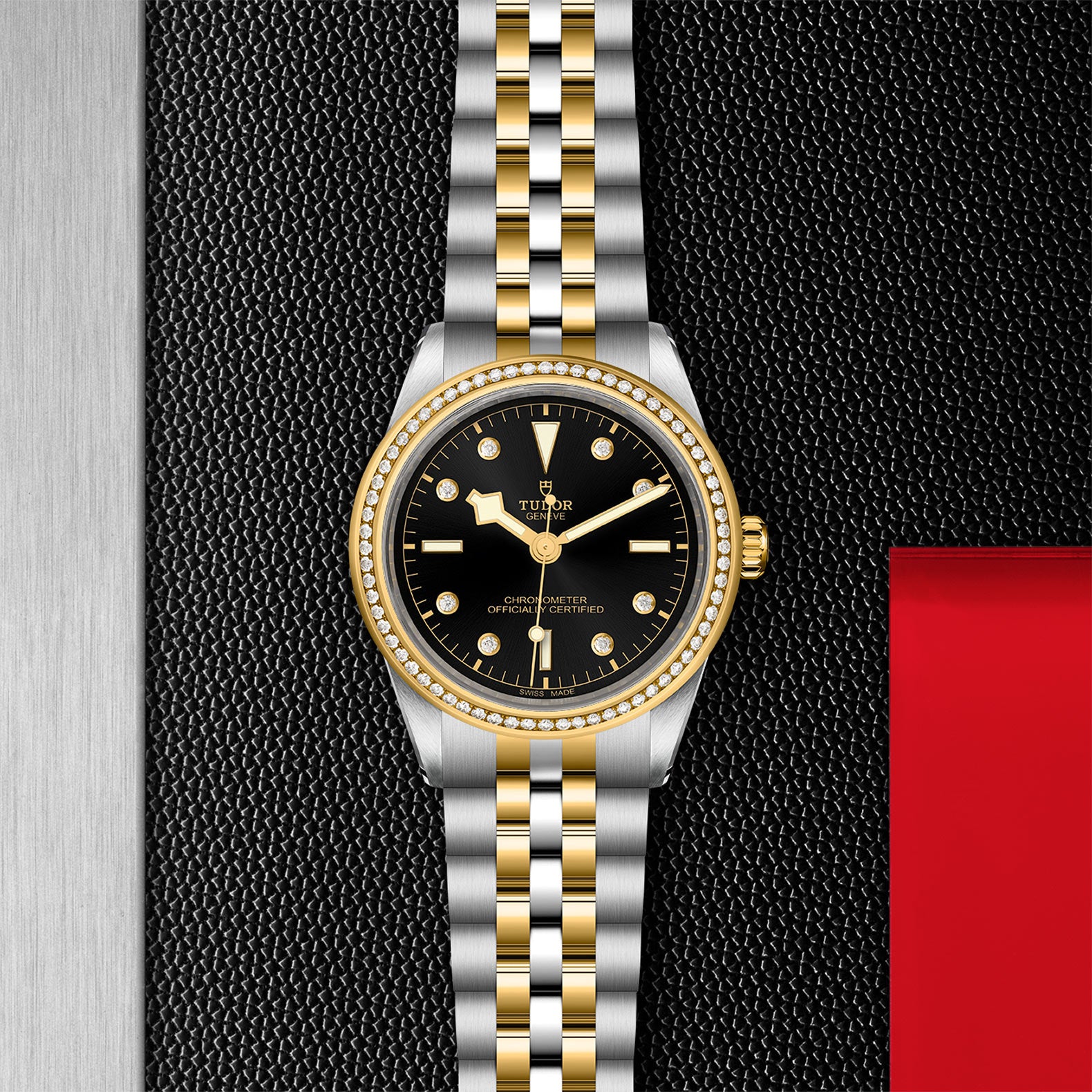 TUDOR Black Bay 39 S&G with 39mm Steel Case and Steel And Yellow Gold Bracelet