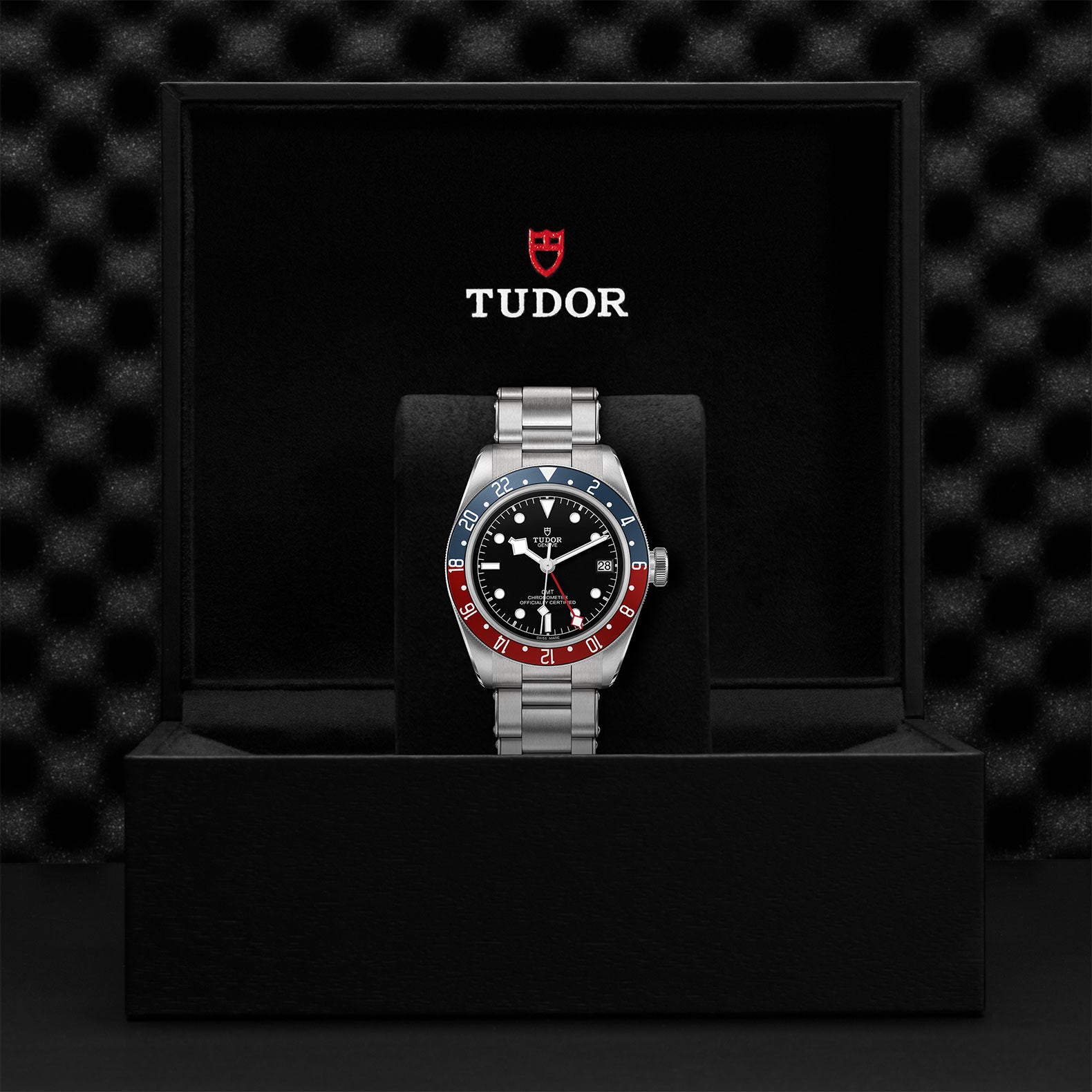 TUDOR Black Bay GMT with 41mm Steel Case and Steel Bracelet