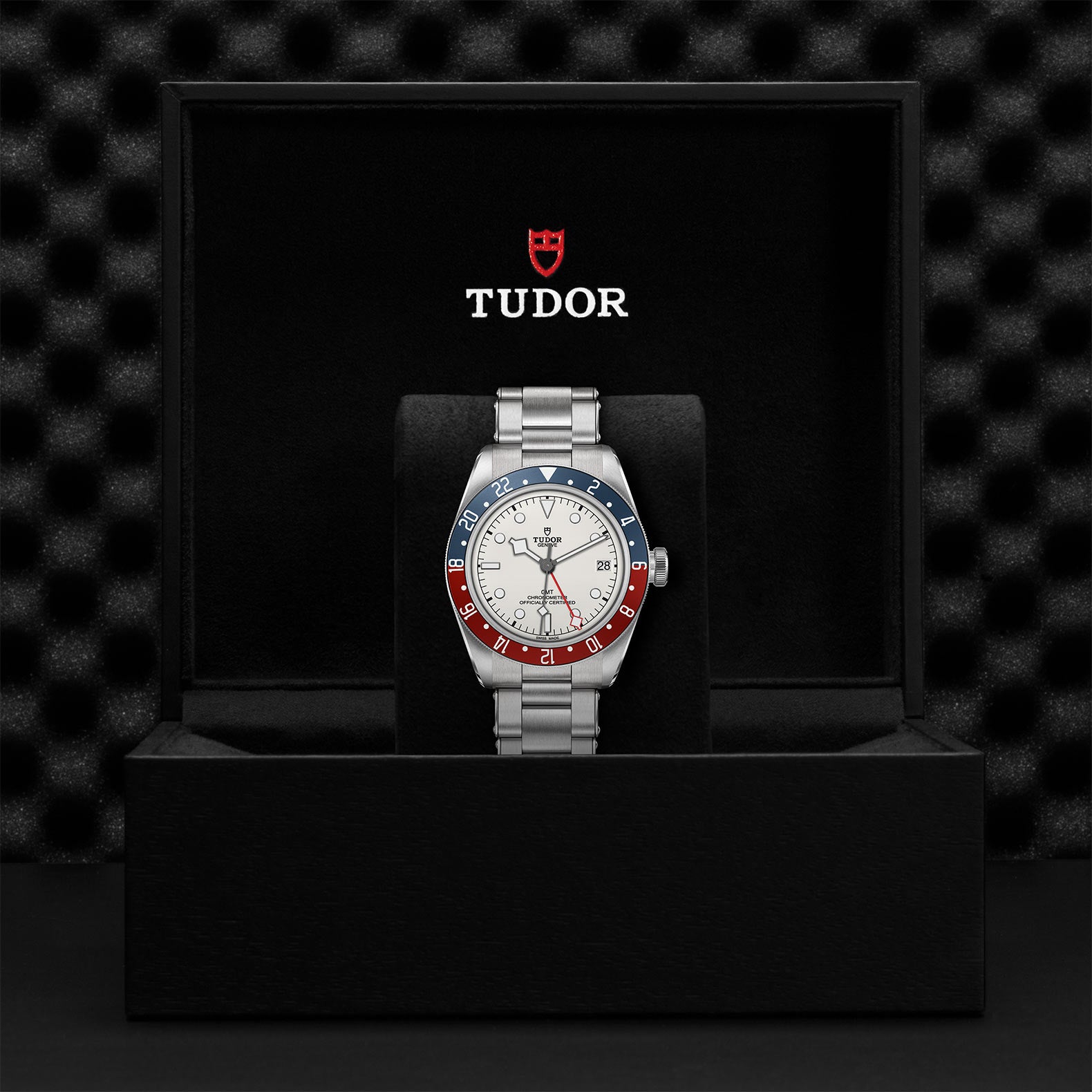 TUDOR Black Bay GMT with 41mm Steel Case and Steel Bracelet