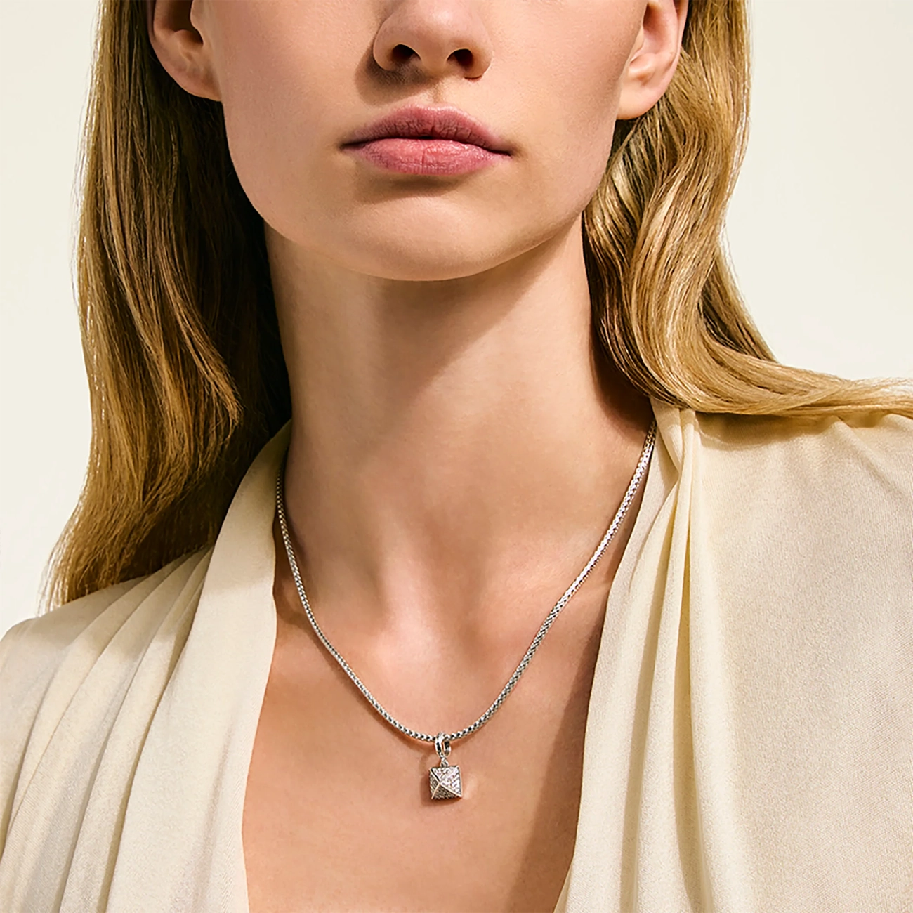 John Hardy Icon Stud Diamond Pavé Pendant Necklace