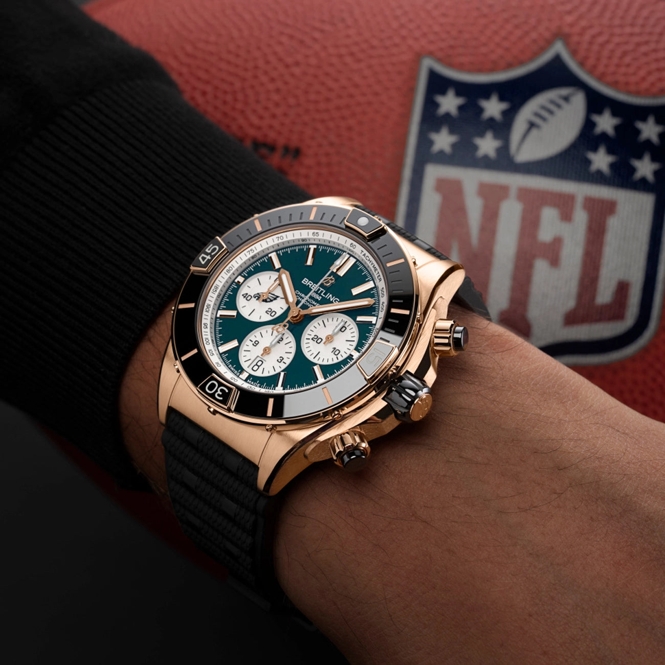 Breitling Super Chronomat B01 44 Philadelphia Eagles Red Gold Watch