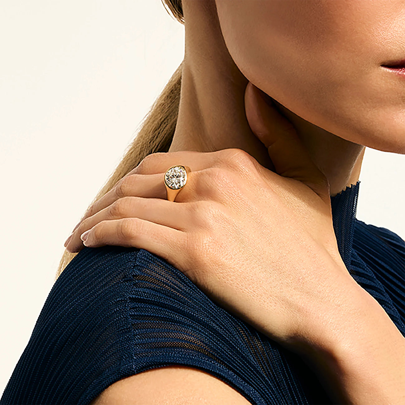 John Hardy Lovestruck 4 Carat Lab Grown Gold Signet Ring