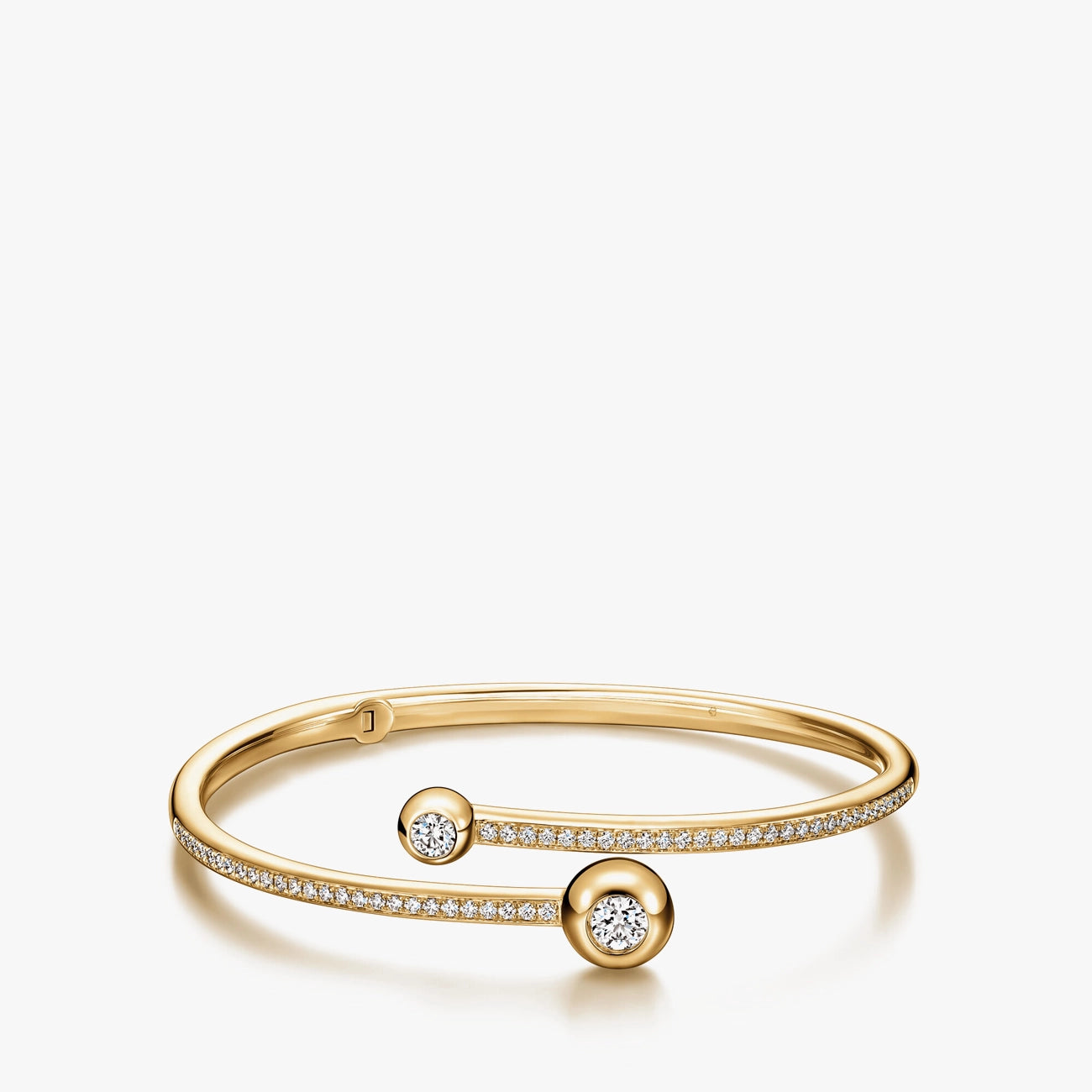 Hearts on Fire DREAM Bypass Pave Bangle Bracelet