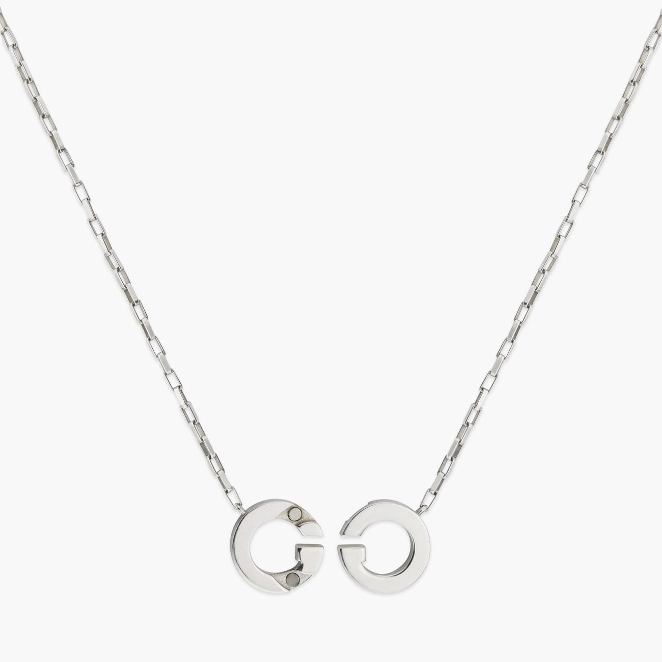 Gucci Interlocking Silver Motif Necklace