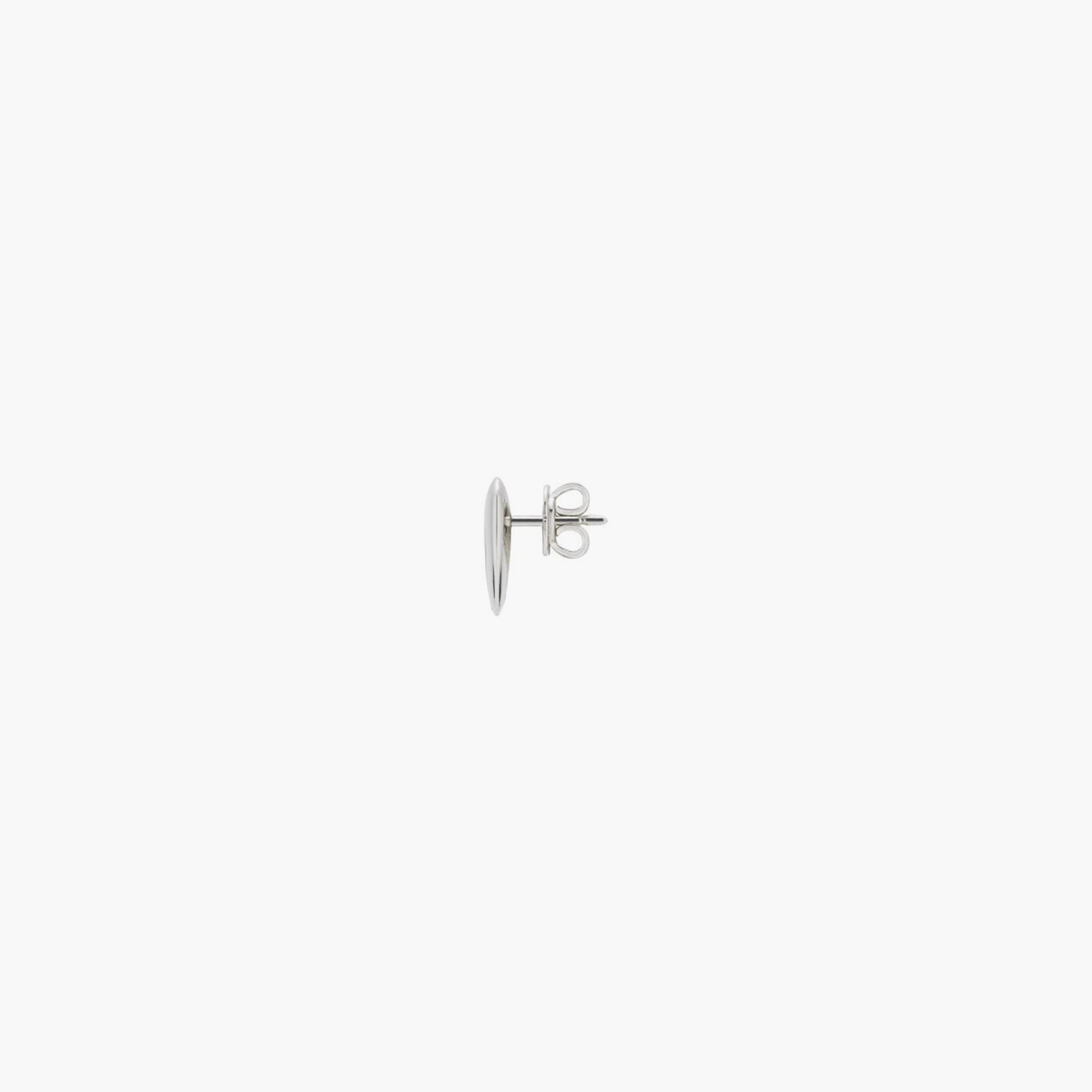 Gucci Blind for Love Heart Stud Earrings