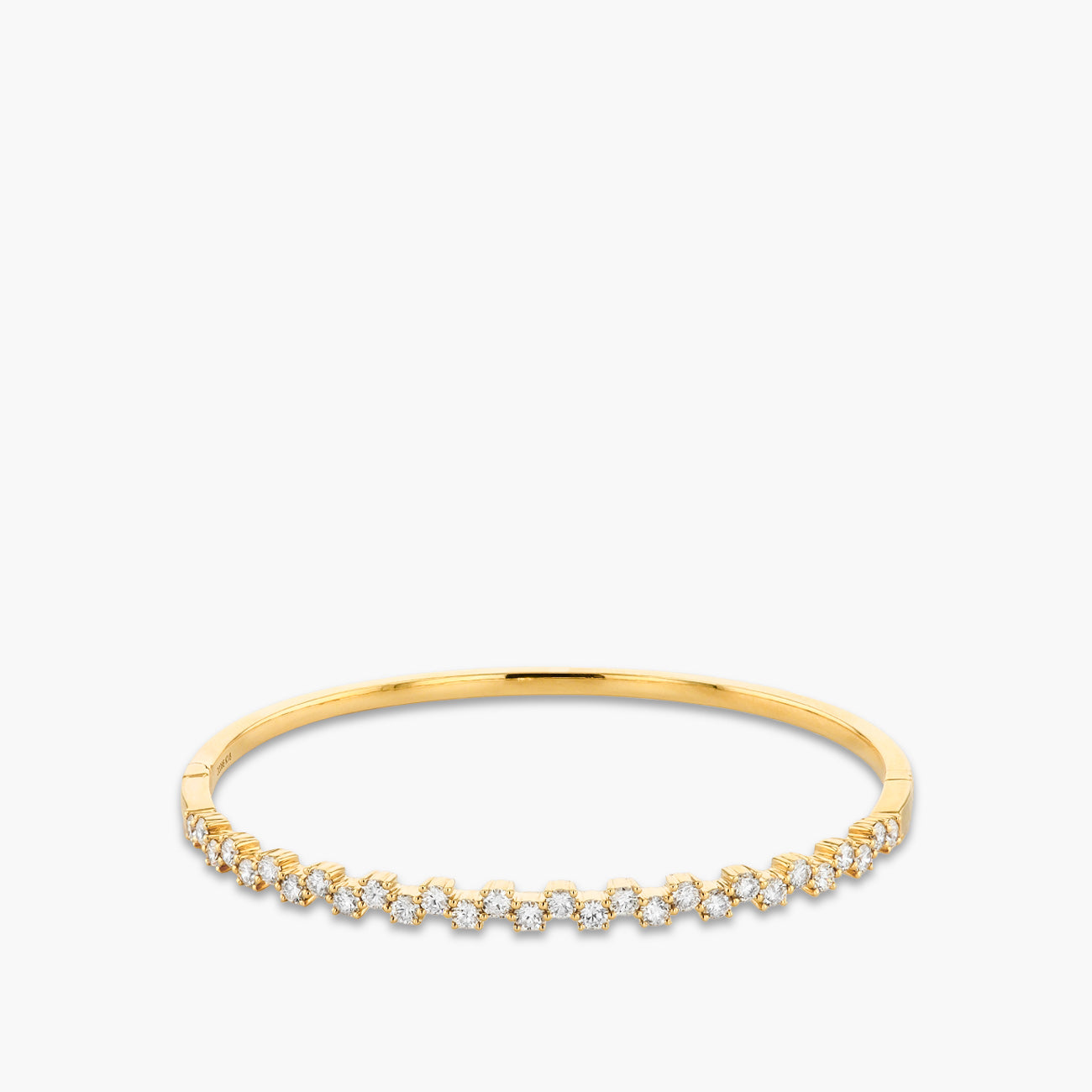 2.09 Carat Alternating Diamond Hinged Bangle