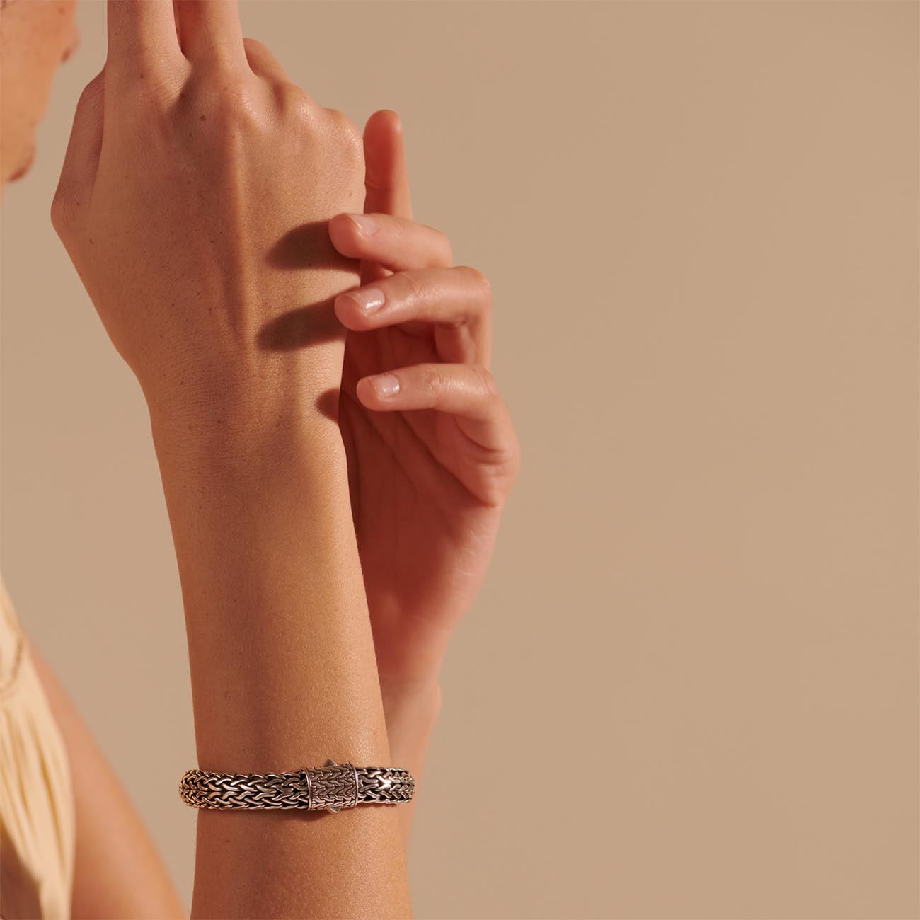 John Hardy Icon 10mm Silver Bracelet with Chain Clasp