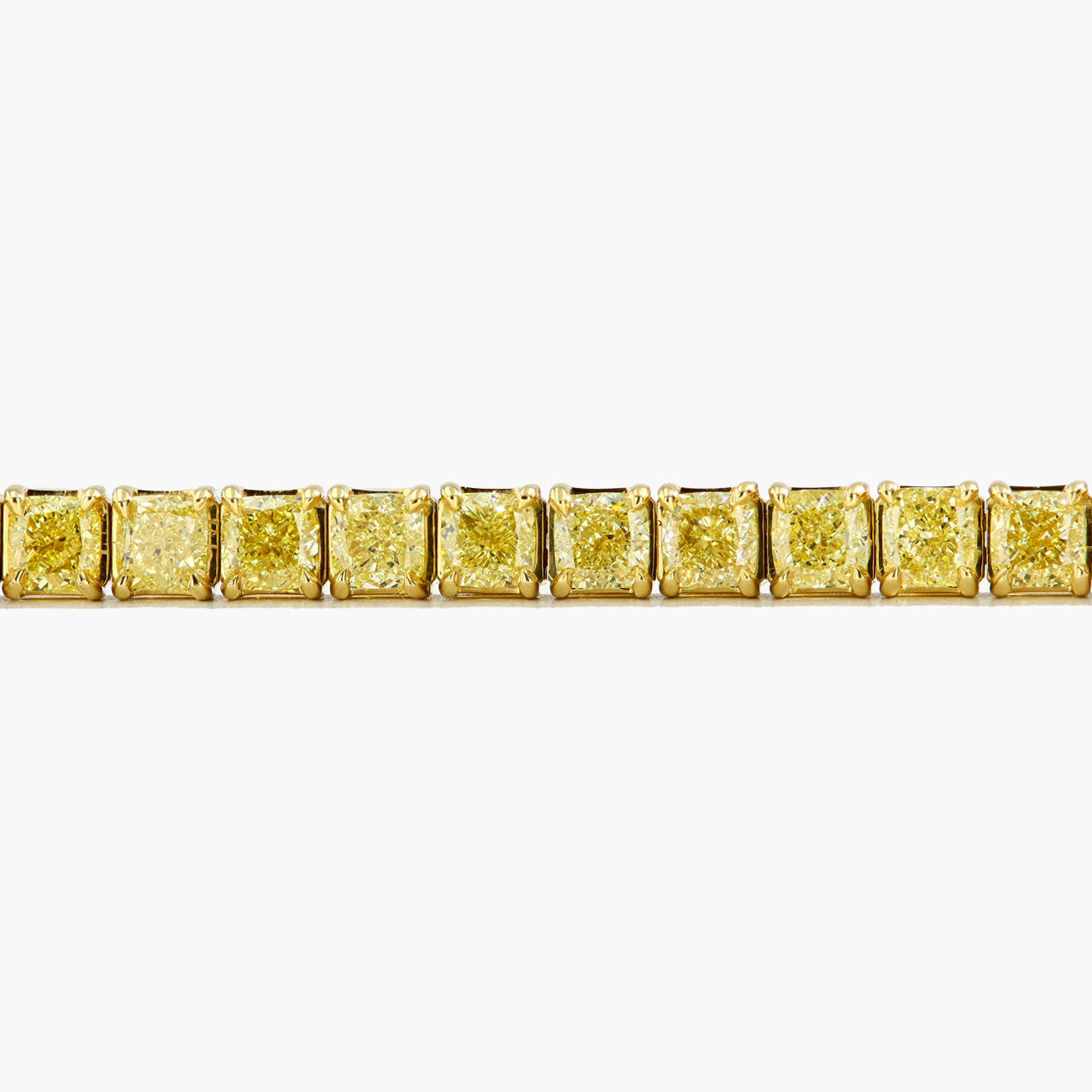 14 Carat Yellow Diamond Tennis Bracelet in 18K Yellow Gold