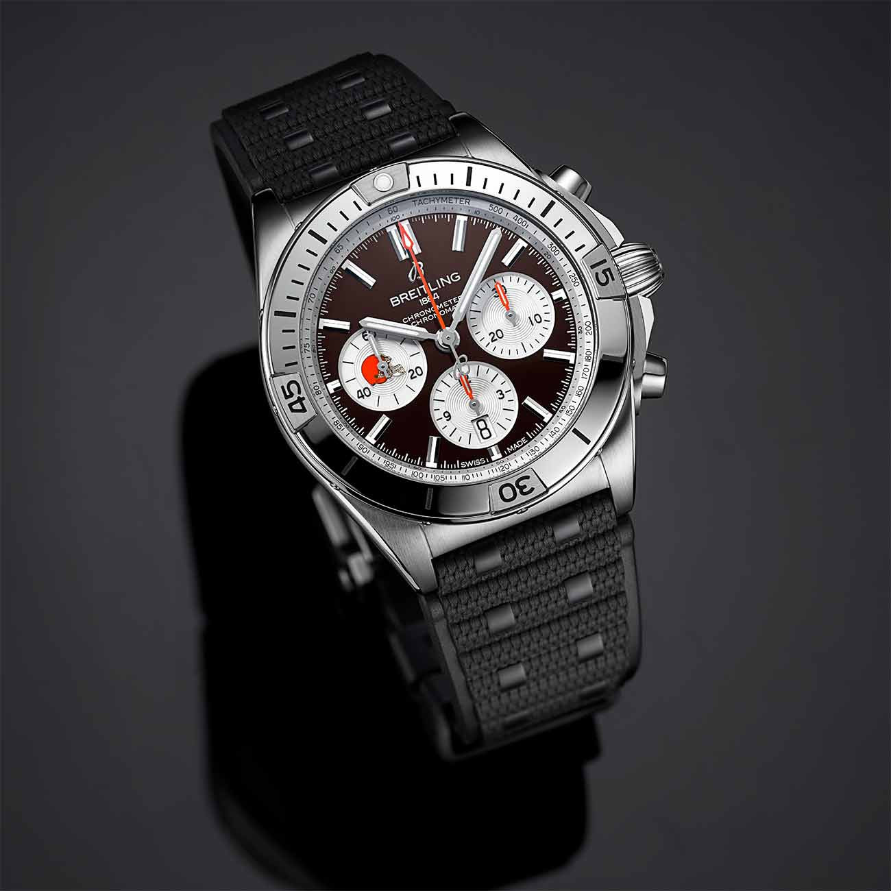 Breitling Chronomat B01 NFL Cleveland Browns Edition - 42mm