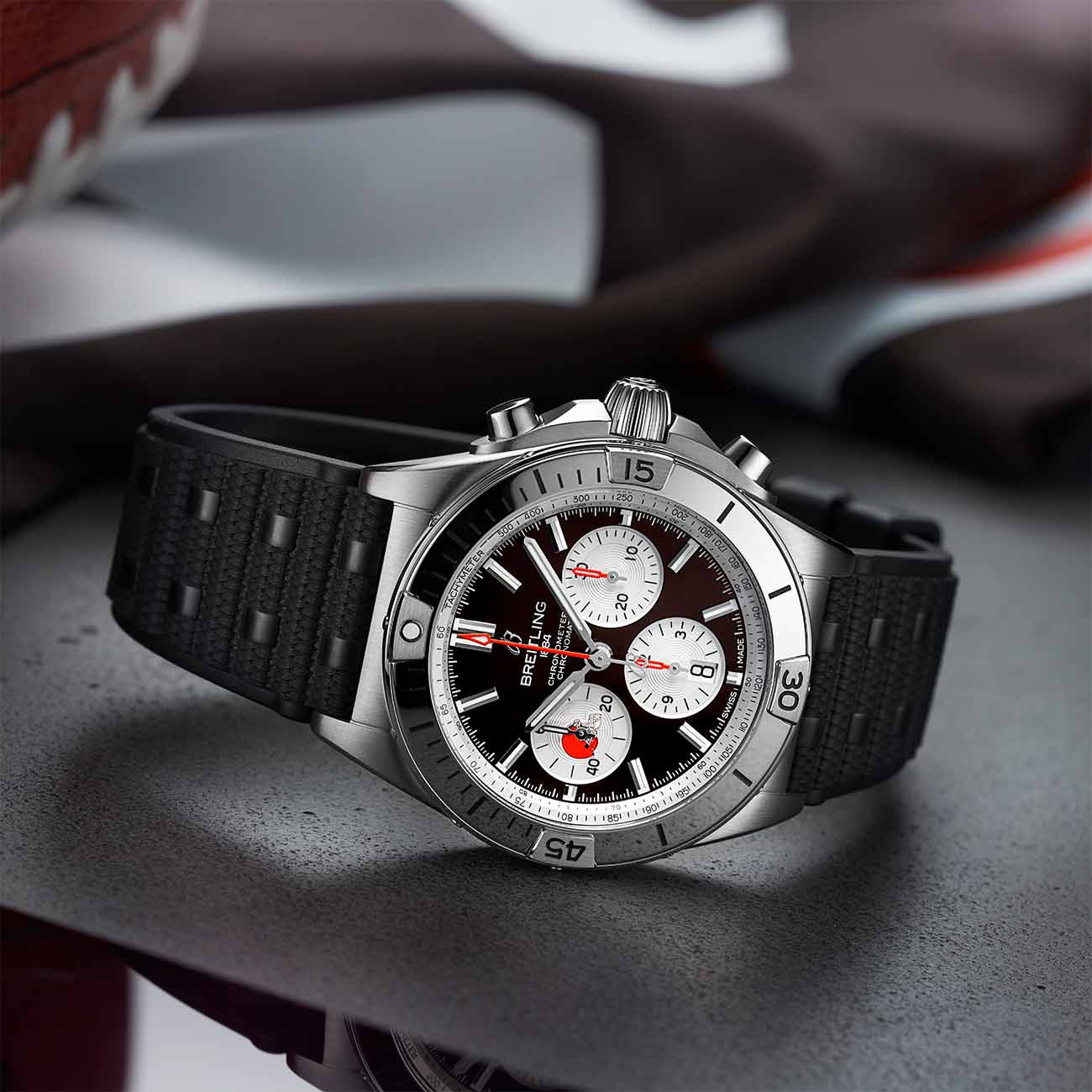 Breitling Chronomat B01 NFL Cleveland Browns Edition - 42mm