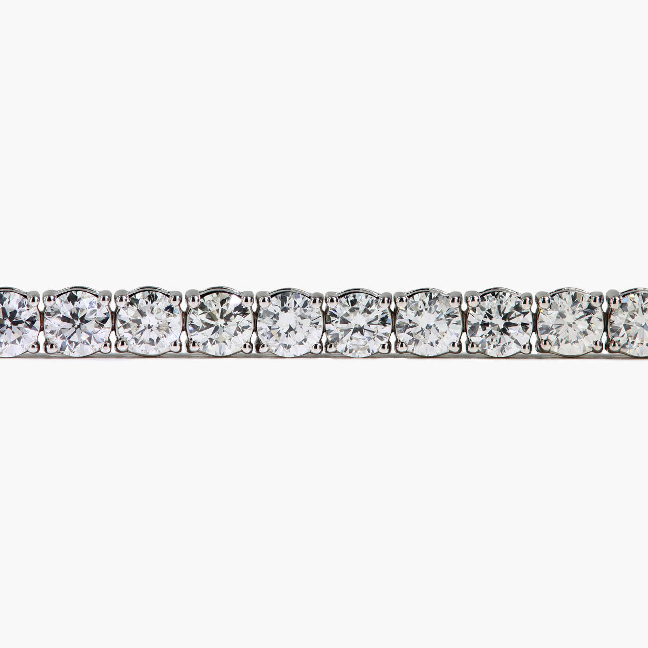 17 Carat Diamond Tennis Bracelet in 14K White Gold