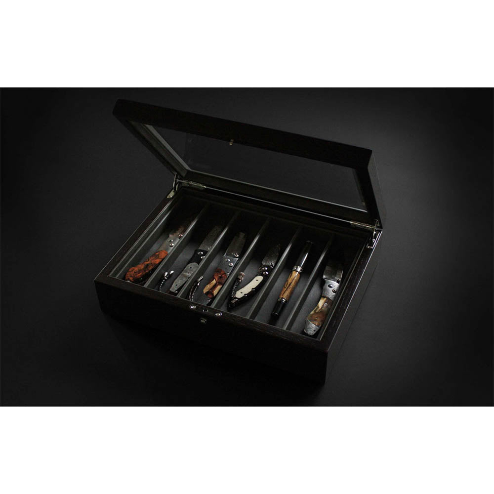 William Henry Collectors Deluxe Display Case